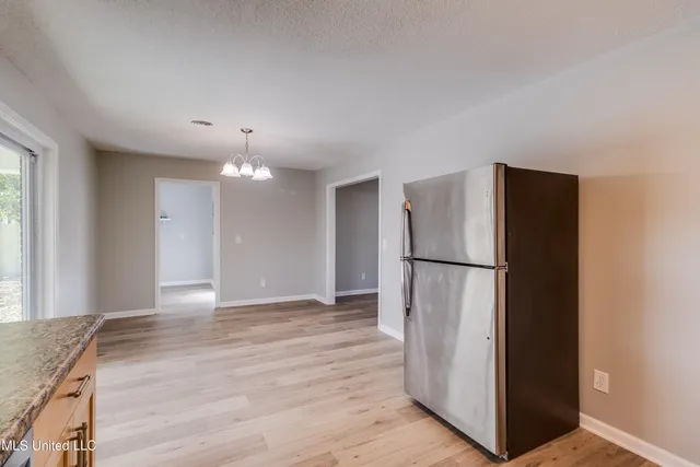 $1,850 | 2211 Old Popp's Ferry Road, Biloxi, MS 39532