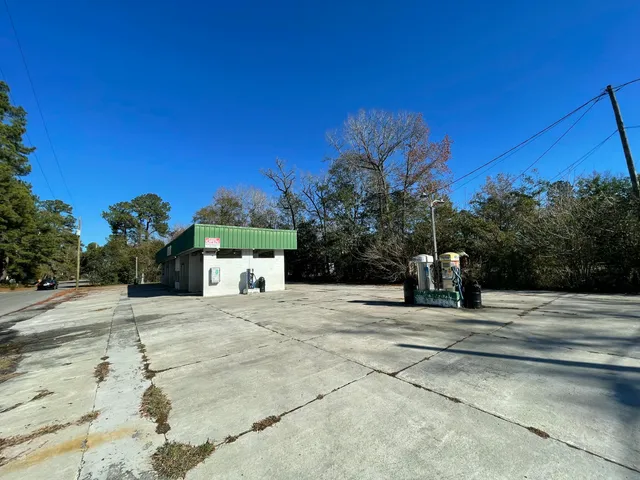 $75,000 | 916 Hart Street, Holly Hill, SC 29059