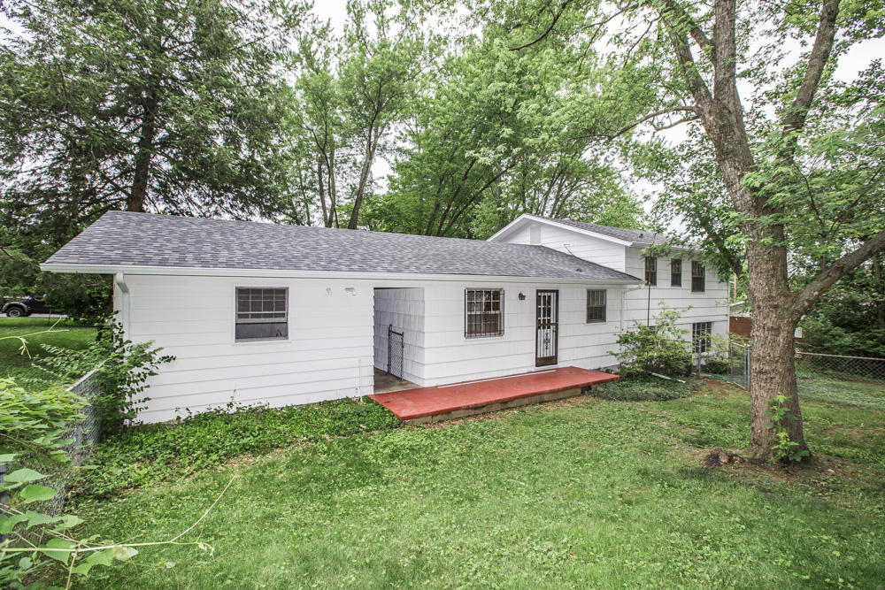 4316 Crestfield Road Knoxville, TN 37921 - Photo 17 of 18 _MG_0602w