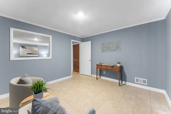 $2,800 | 14710 Bentley Square, Centreville, VA 20120