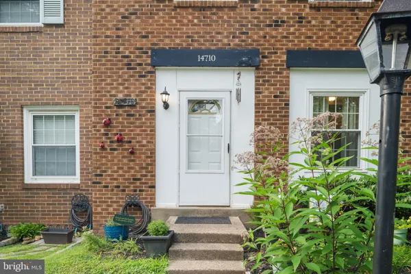 $2,800 | 14710 Bentley Square, Centreville, VA 20120