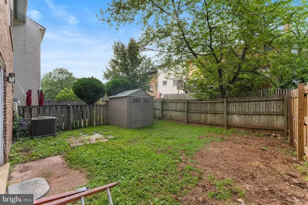 $2,800 | 14710 Bentley Square, Centreville, VA 20120