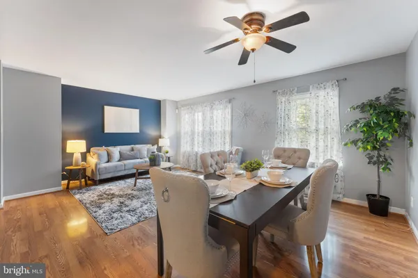 $2,800 | 14710 Bentley Square, Centreville, VA 20120