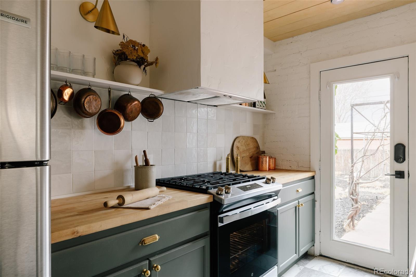 3917 Haddon Road Denver, CO 80205 - Photo 16 of 49