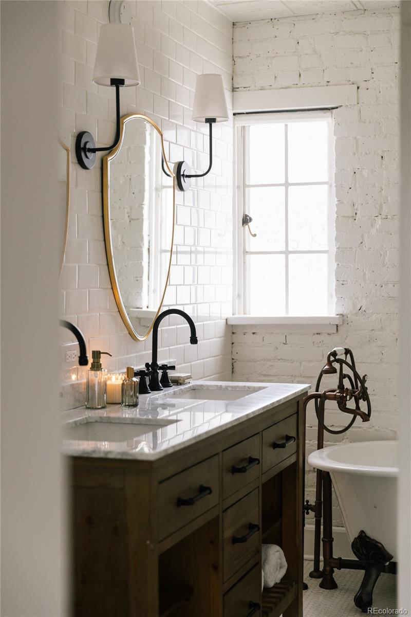 3917 Haddon Road Denver, CO 80205 - Photo 27 of 49