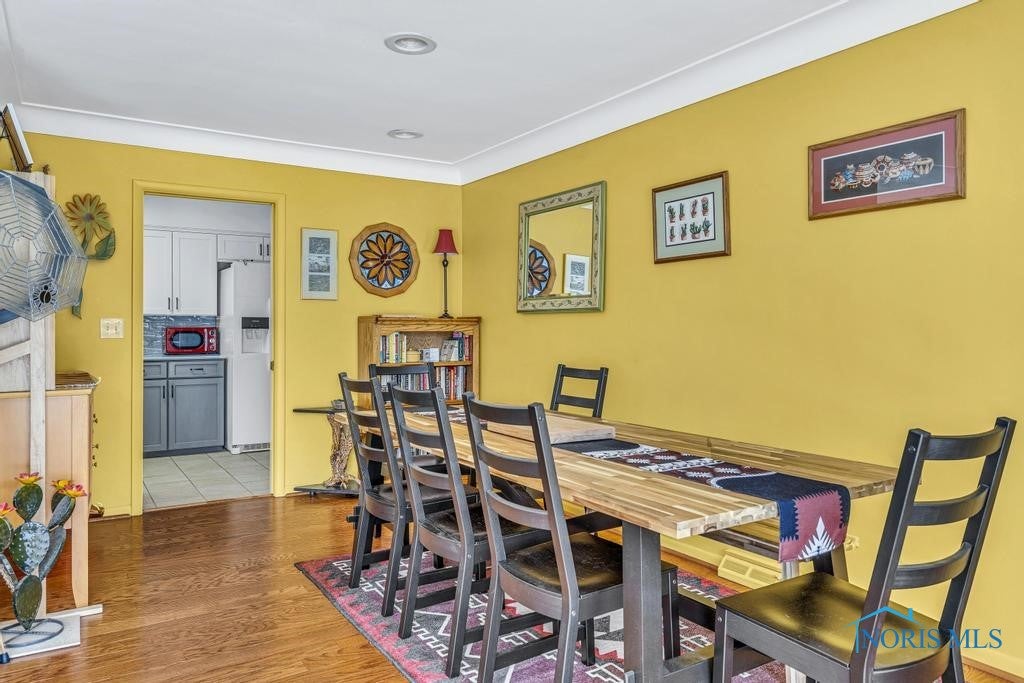 4426 Sheraton Road Toledo, OH 43615 - Photo 7 of 48 Dining