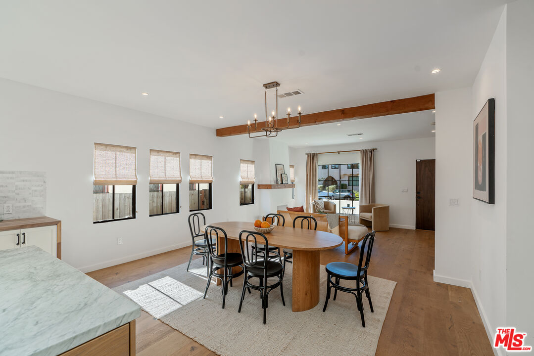 1280 South Sycamore Avenue Los Angeles, CA 90019 - Photo 15 of 74