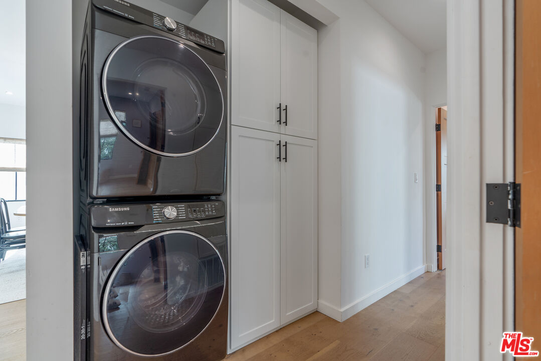 1280 South Sycamore Avenue Los Angeles, CA 90019 - Photo 40 of 74