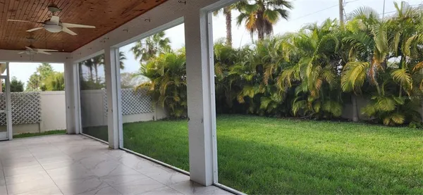 $4,650 | 7592 Aguila Drive, Sarasota, FL 34240