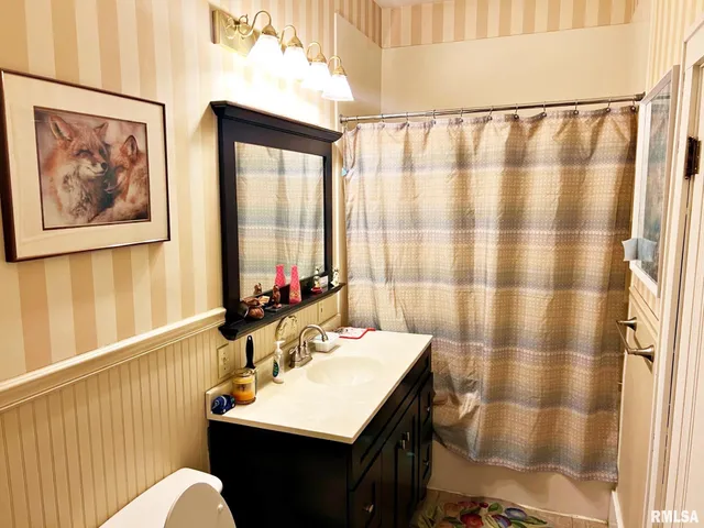 $239,900 | 610 Metropolis Street, Metropolis, IL 62960