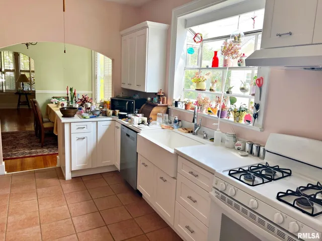 $239,900 | 610 Metropolis Street, Metropolis, IL 62960