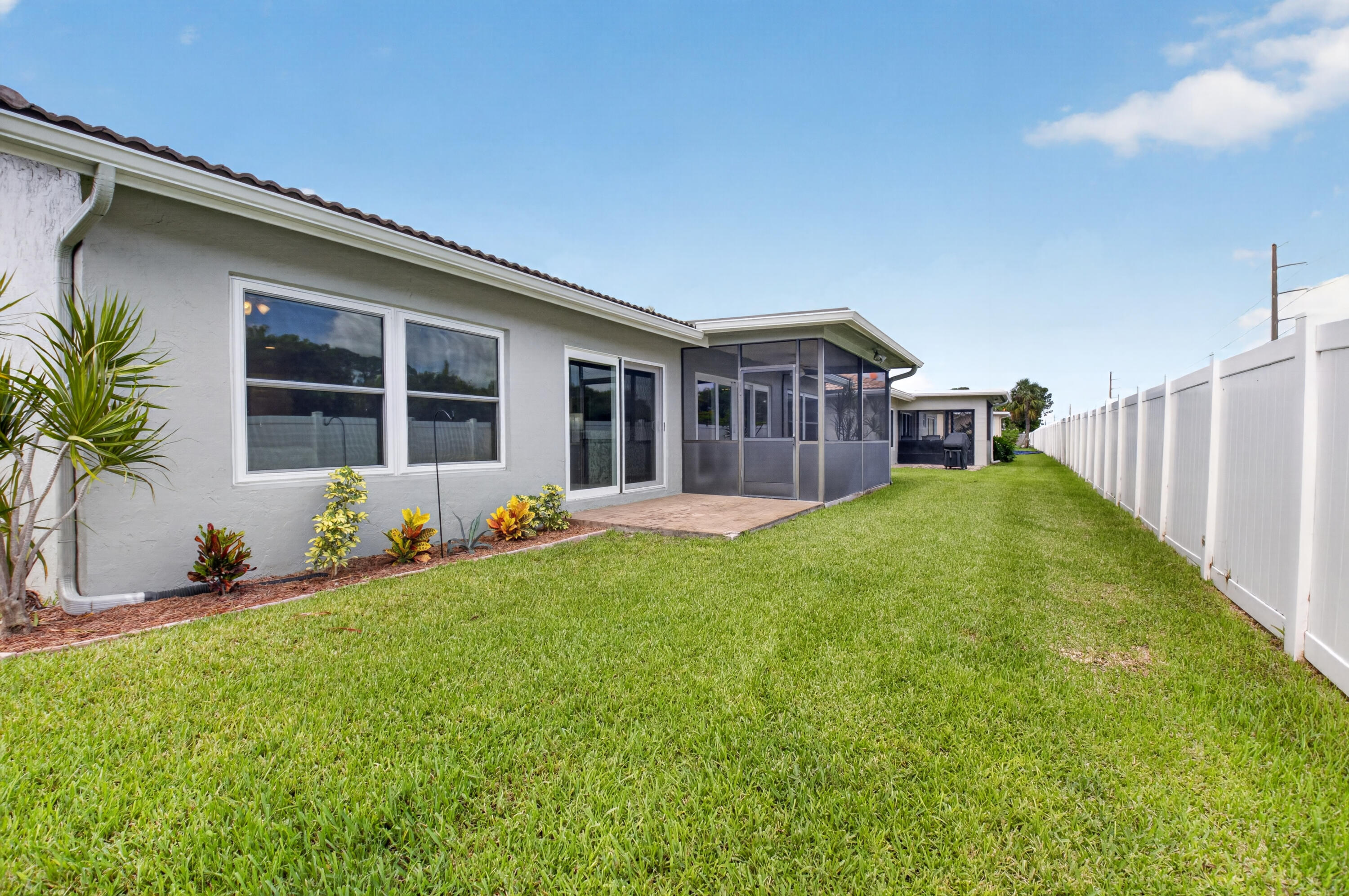 22018 Colony Drive Boca Raton, FL 33433 - Photo 32 of 39 Back of home
