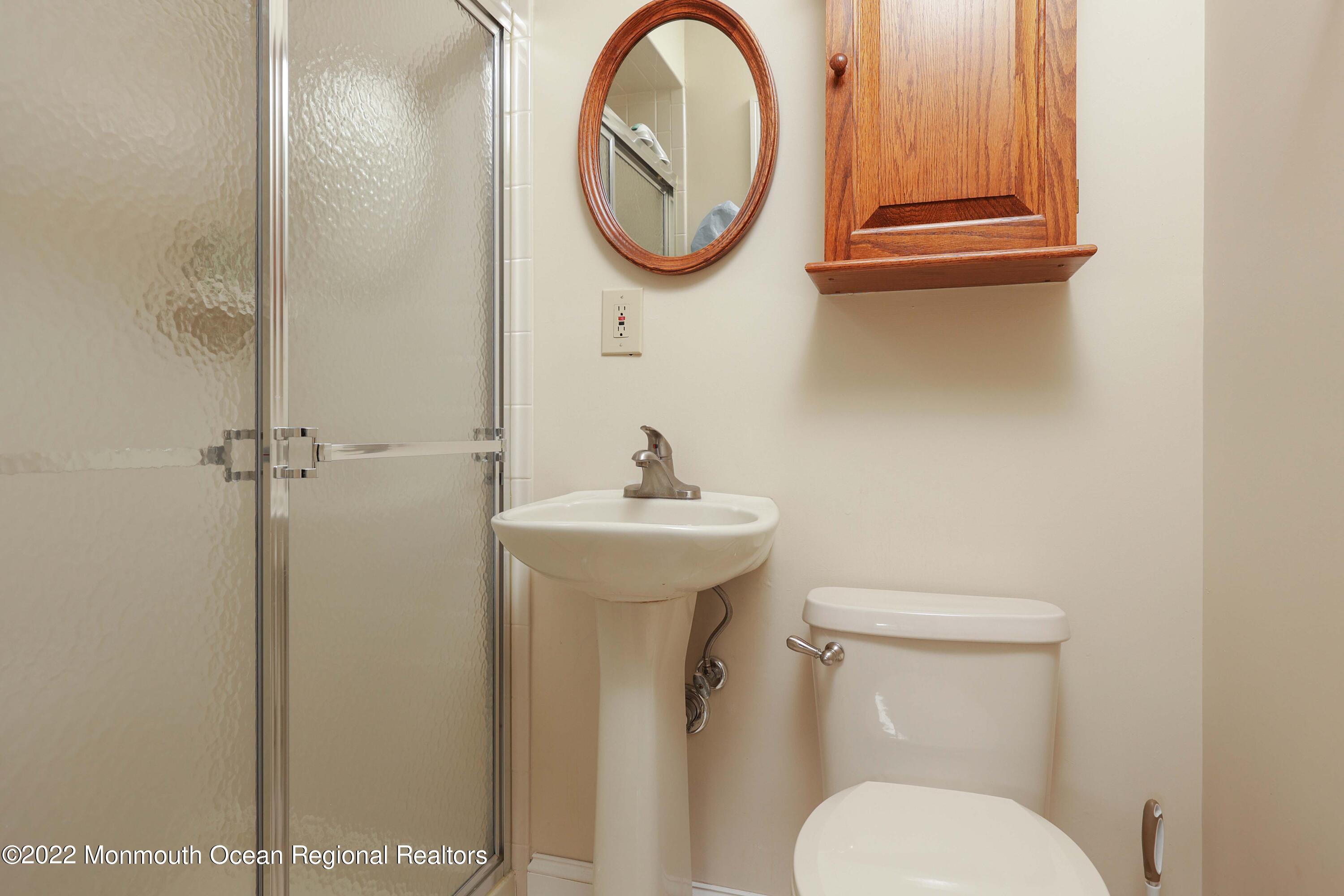 15 Sturgis Road Lavallette, NJ 08735 - Photo 18 of 36 758a1049