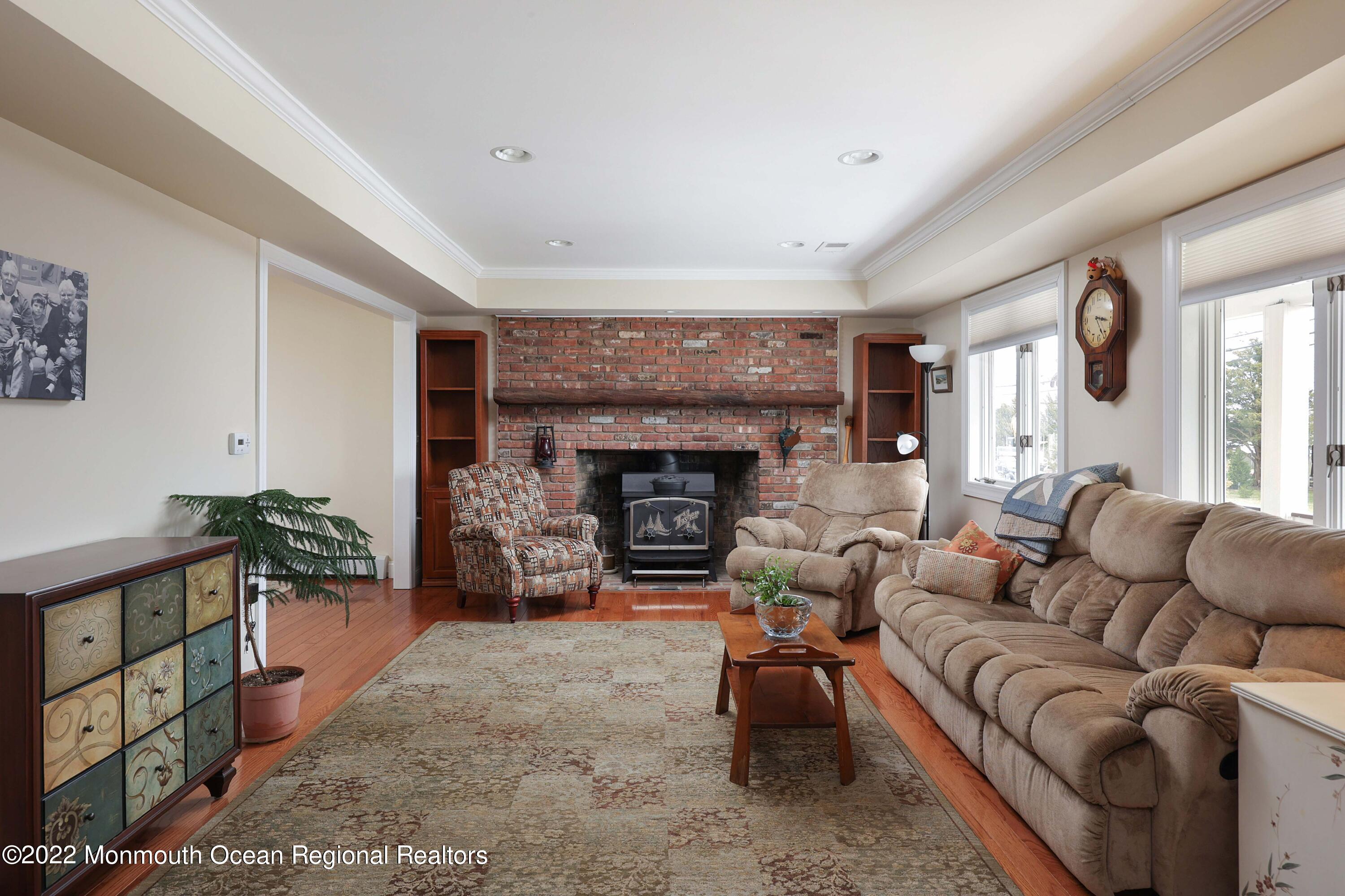 15 Sturgis Road Lavallette, NJ 08735 - Photo 6 of 36 F408AA86-3AC9-42B1-AF01-F9D3F1F8FE8C