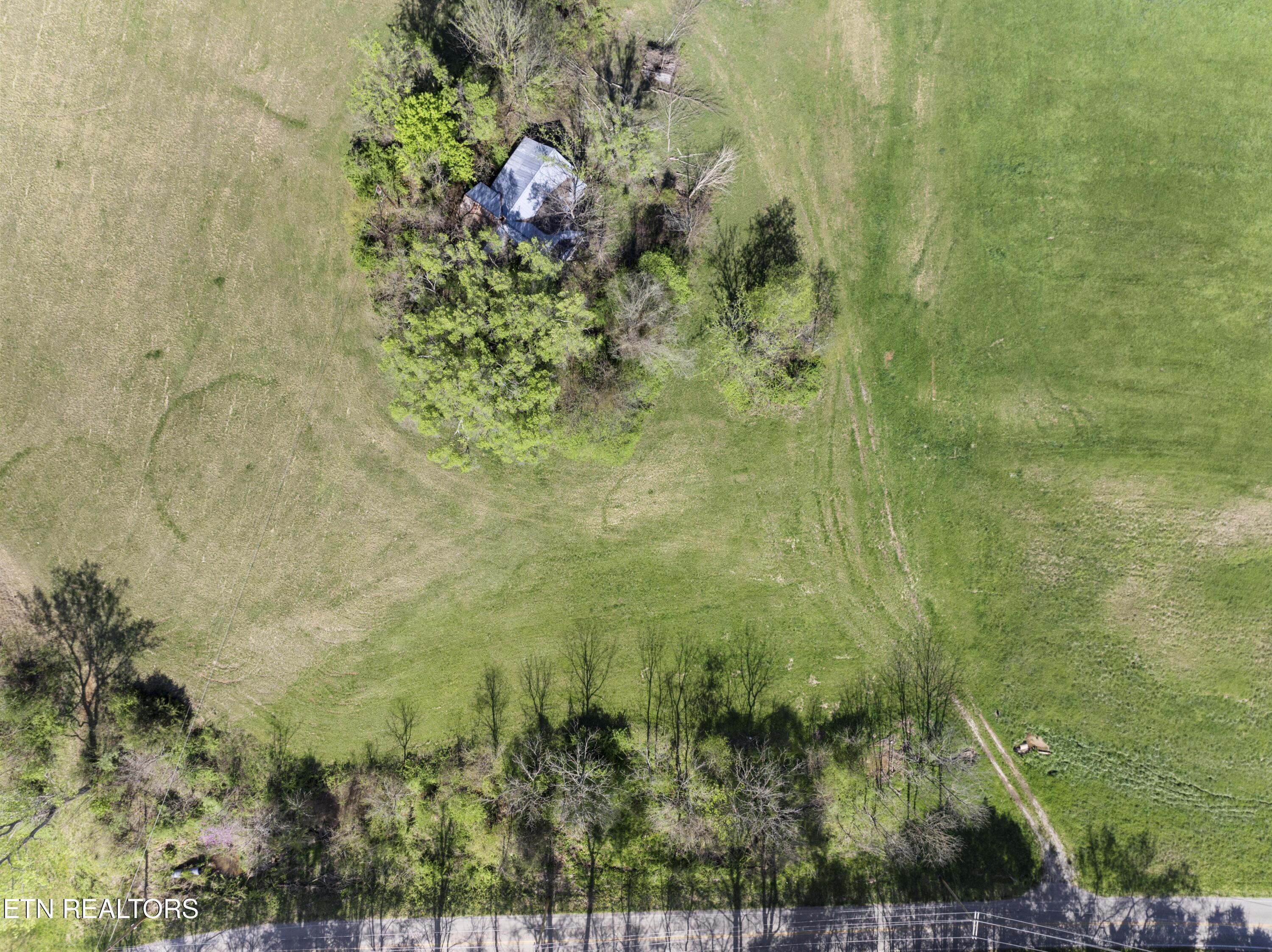 735 Alder Springs Road La Follette, TN 37766 - Photo 13 of 22 DJI_0655