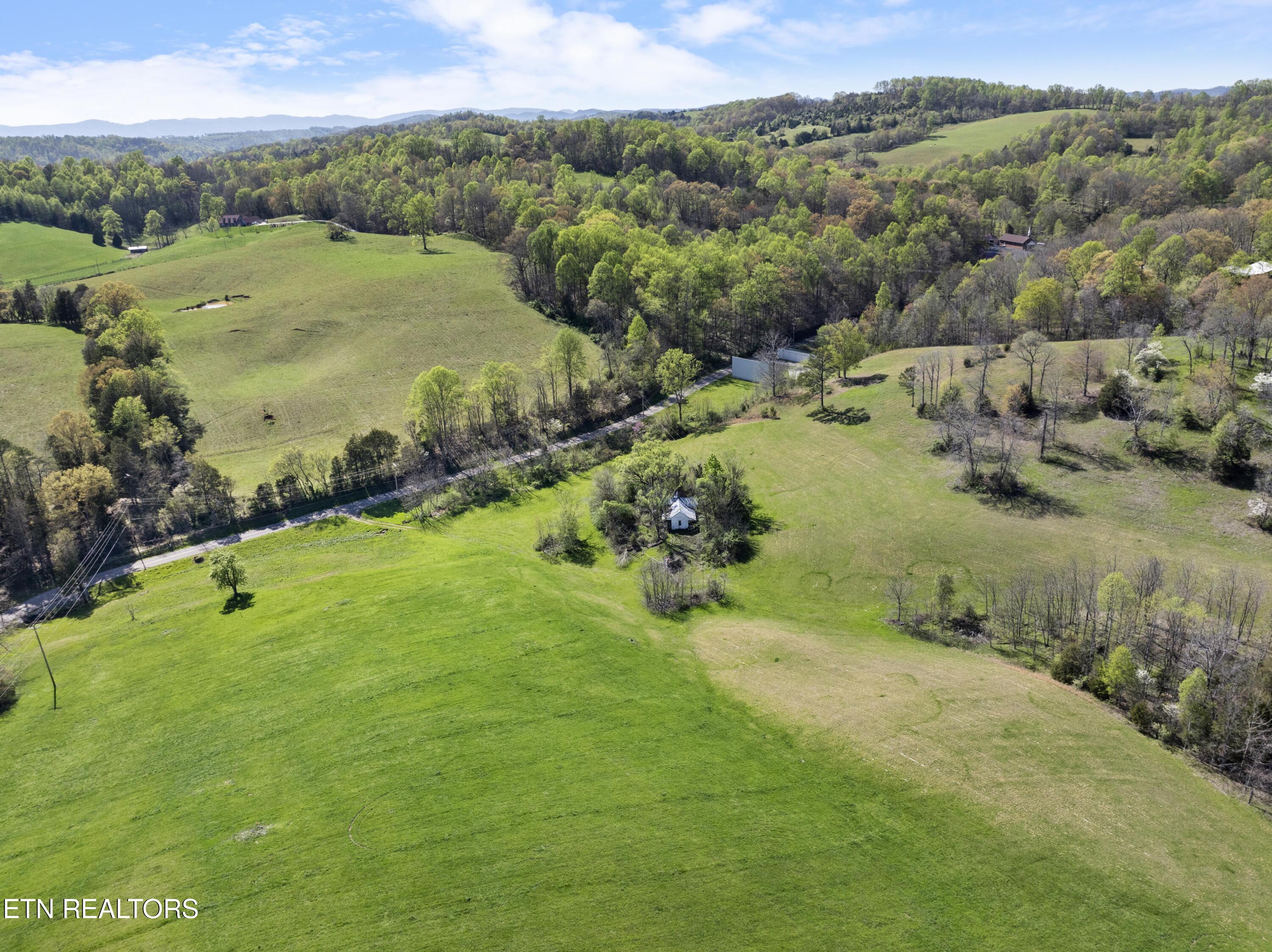 735 Alder Springs Road La Follette, TN 37766 - Photo 17 of 22 DJI_0610
