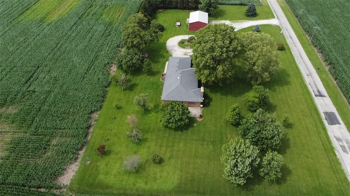9149 1700 E Road Oreana, IL 62554 - Photo 44 of 47
