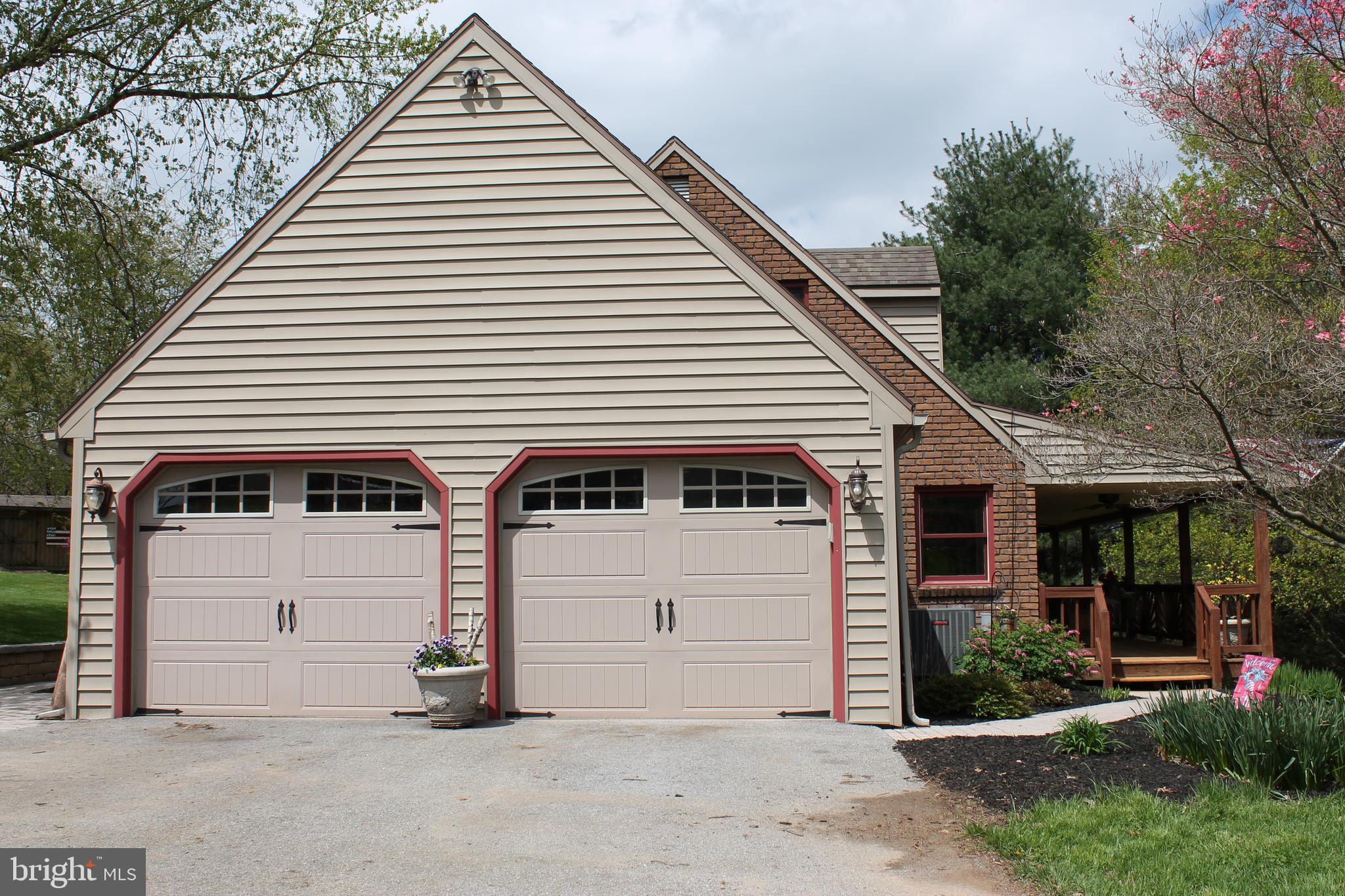 1432 Krafts Mill Road Spring Grove, PA 17362 - Photo 4 of 64