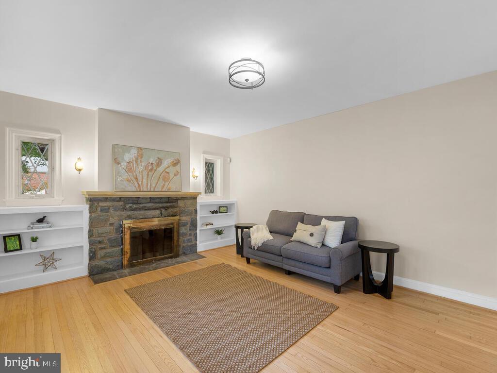 9322 Ocala Street Silver Spring, MD 20901 - Photo 8 of 50 Freshly refinished hardwood floors