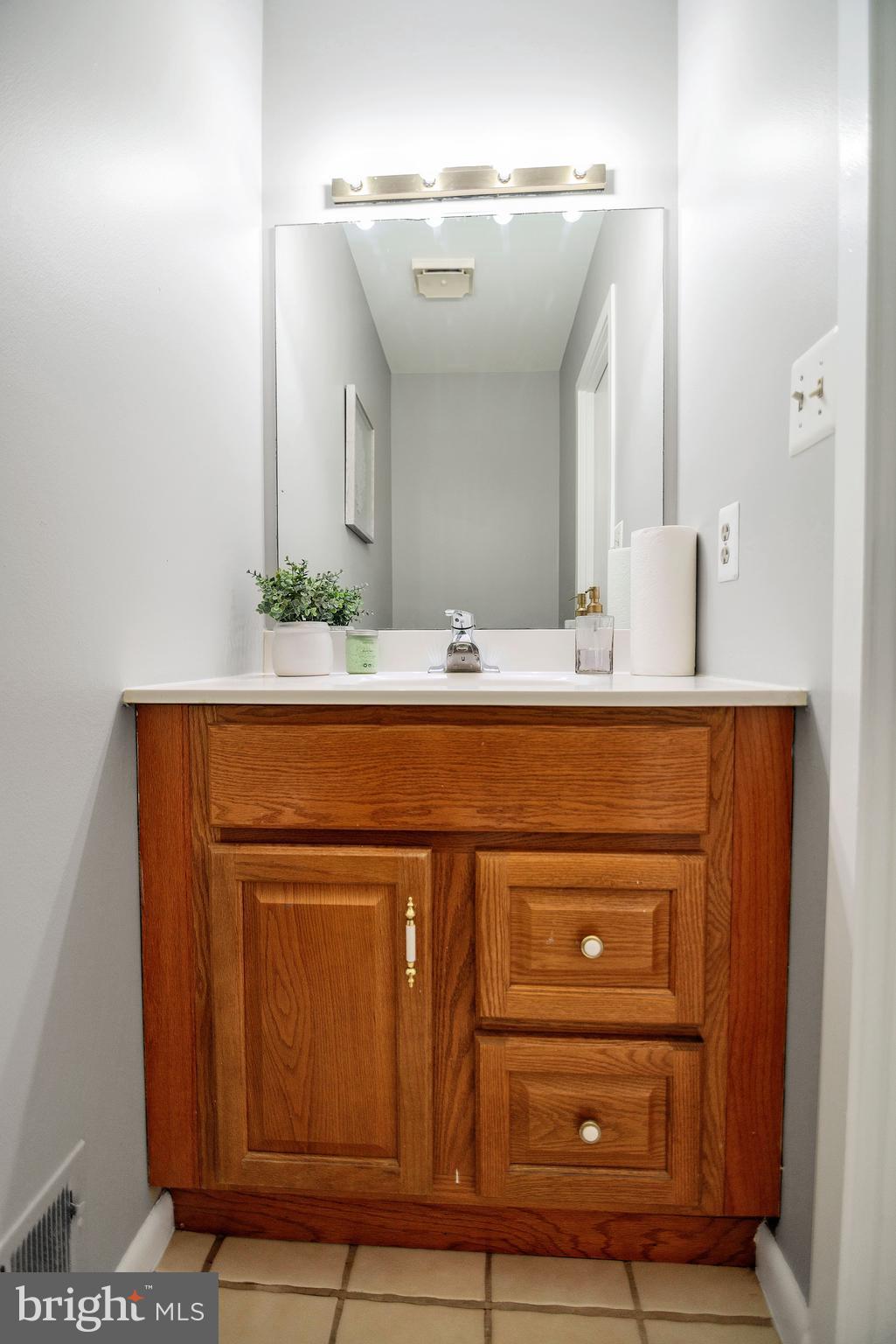 11308 Dockside Circle Reston, VA 20191 - Photo 18 of 40
