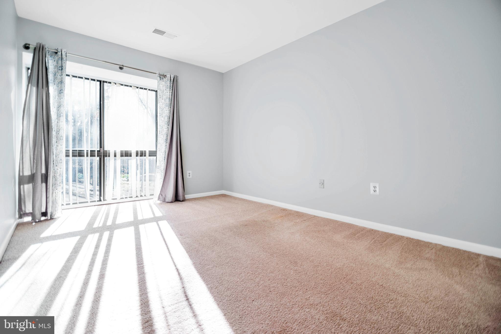 11308 Dockside Circle Reston, VA 20191 - Photo 28 of 40