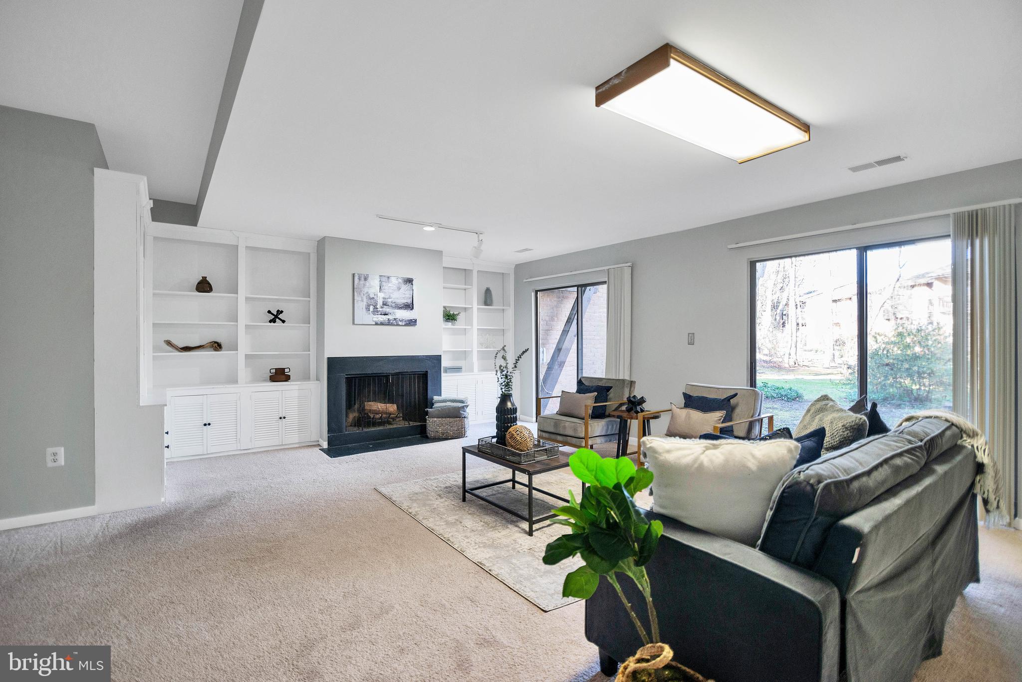 11308 Dockside Circle Reston, VA 20191 - Photo 32 of 40