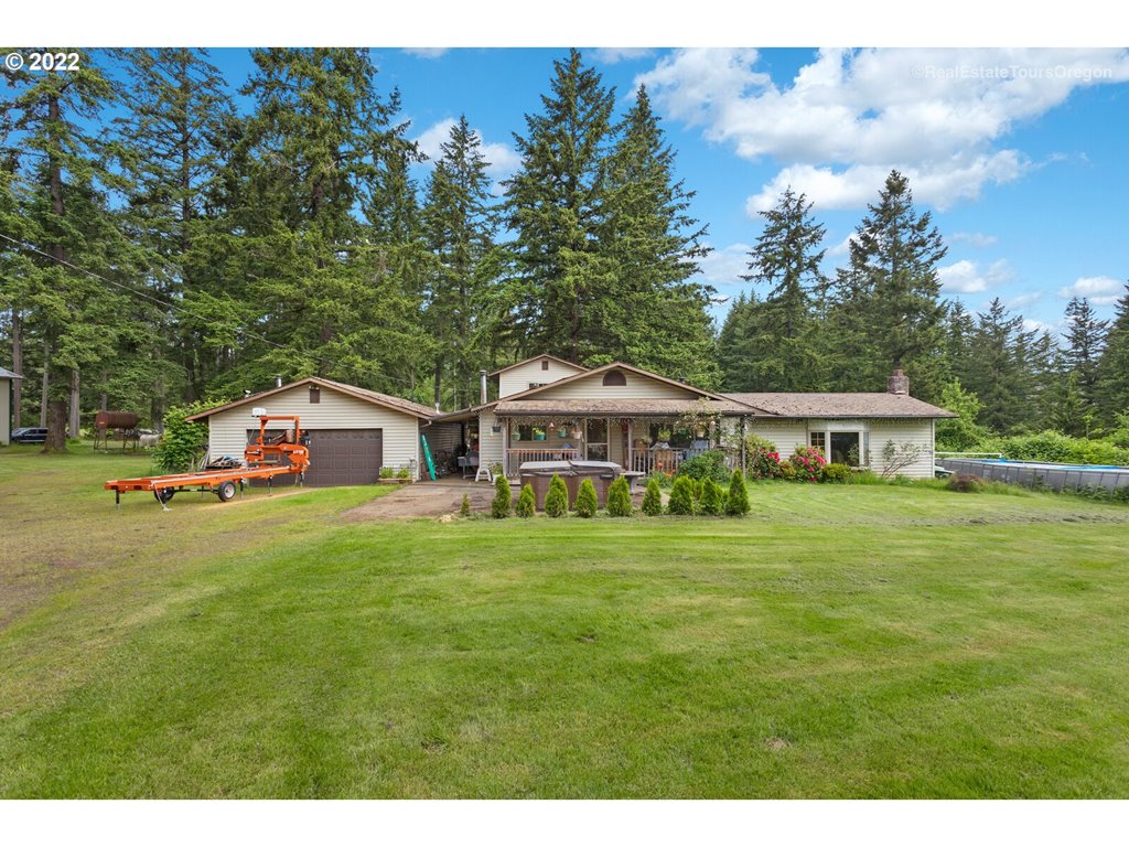 21185 South Lower Highland Road Beavercreek, OR 97004 - Photo 1 of 32 Gallery Image 1