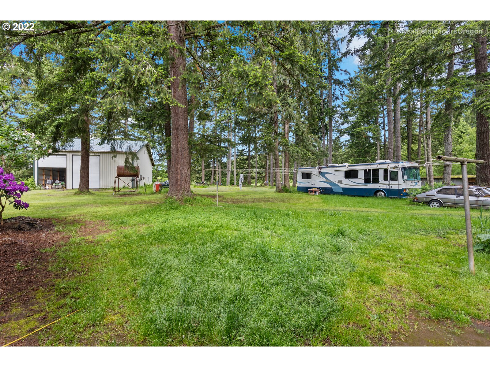 21185 South Lower Highland Road Beavercreek, OR 97004 - Photo 25 of 32 Gallery Image 25