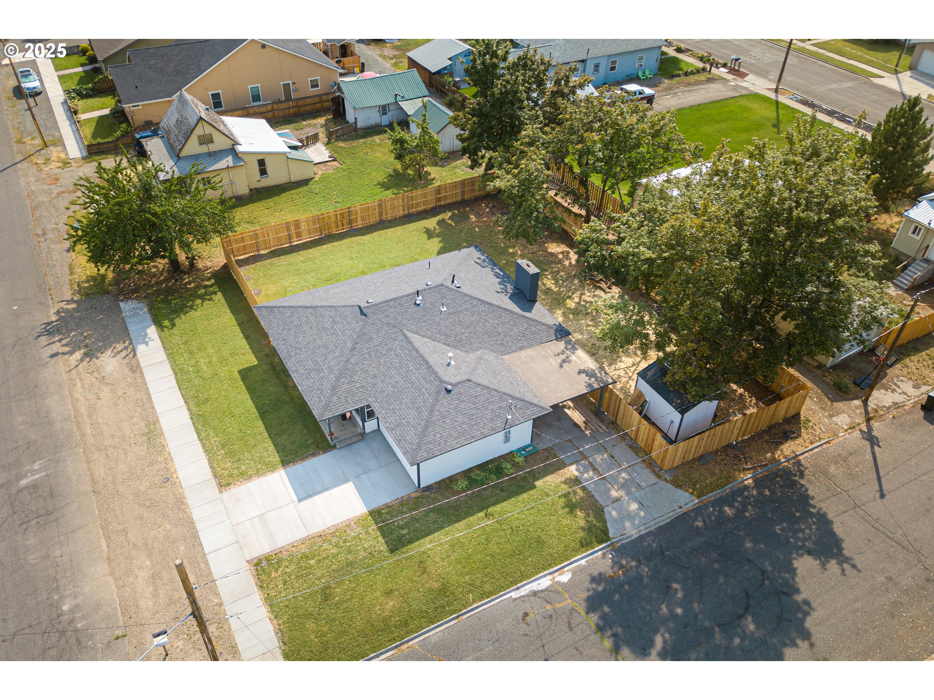 1895 Balm Street Baker City, OR 97814 - Photo 26 of 32 an aerial view of a house with a yard