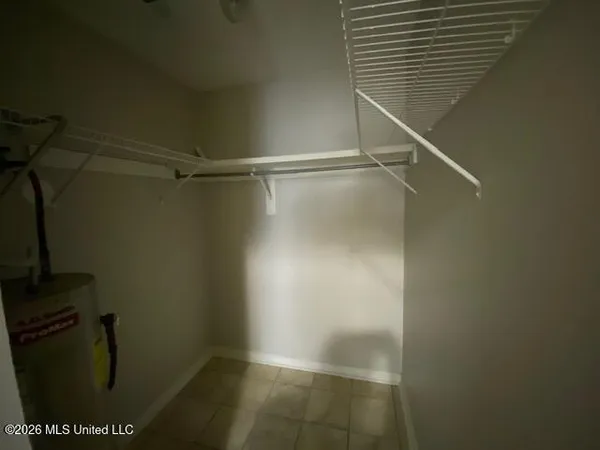 $925 | 5801 Brittany Avenue, Unit B, Biloxi, MS 39532