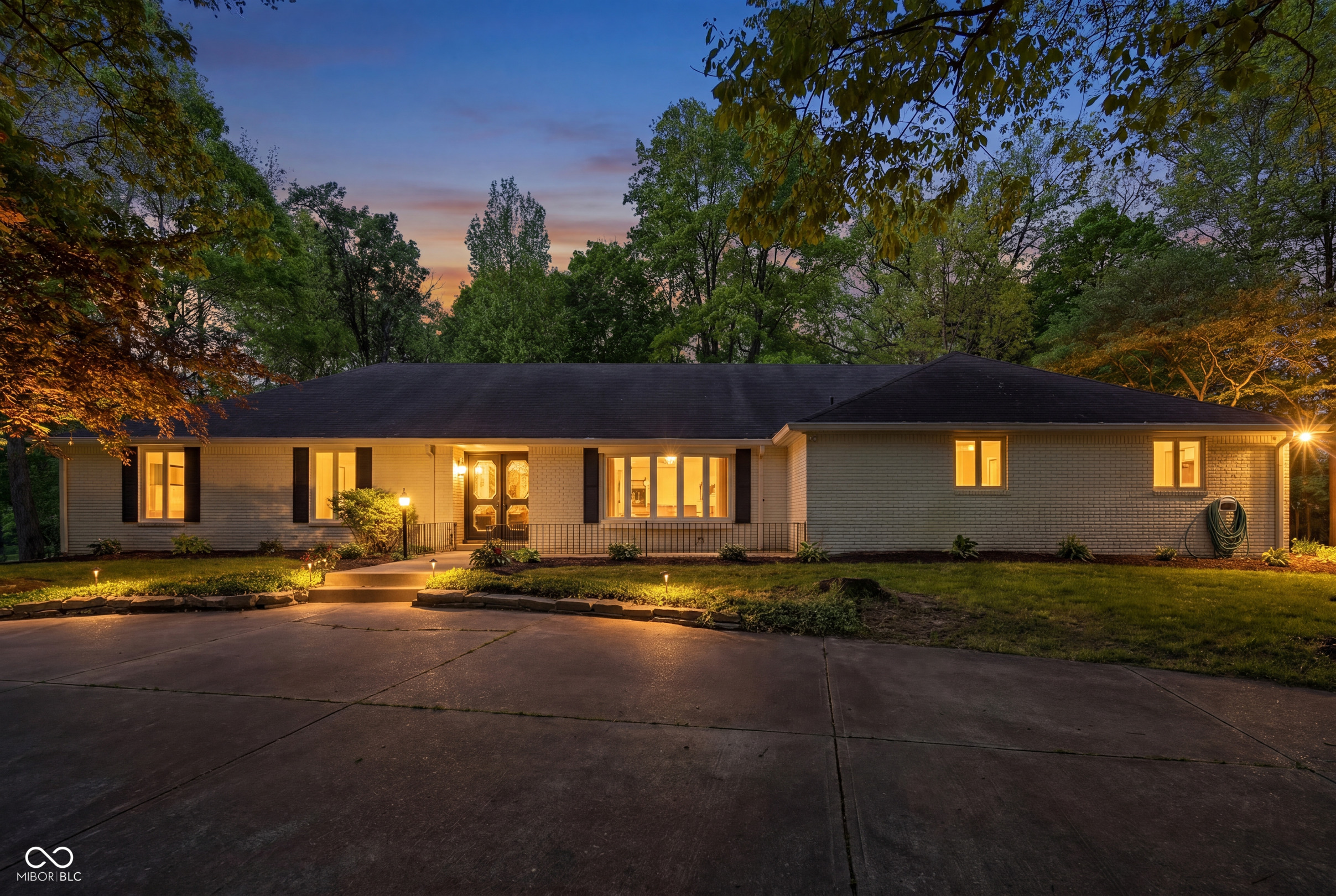 1003 York Drive Pendleton, IN 46064 - Photo 1 of 47