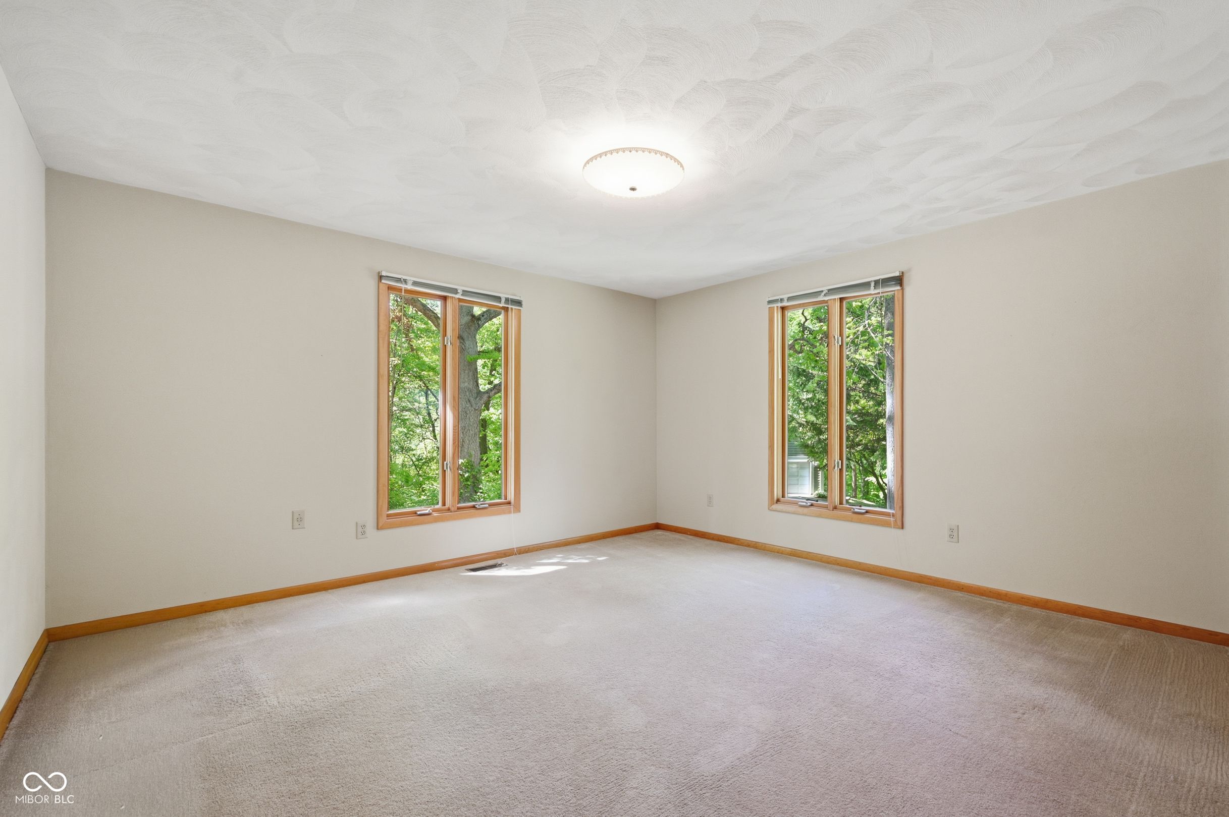 1003 York Drive Pendleton, IN 46064 - Photo 28 of 47