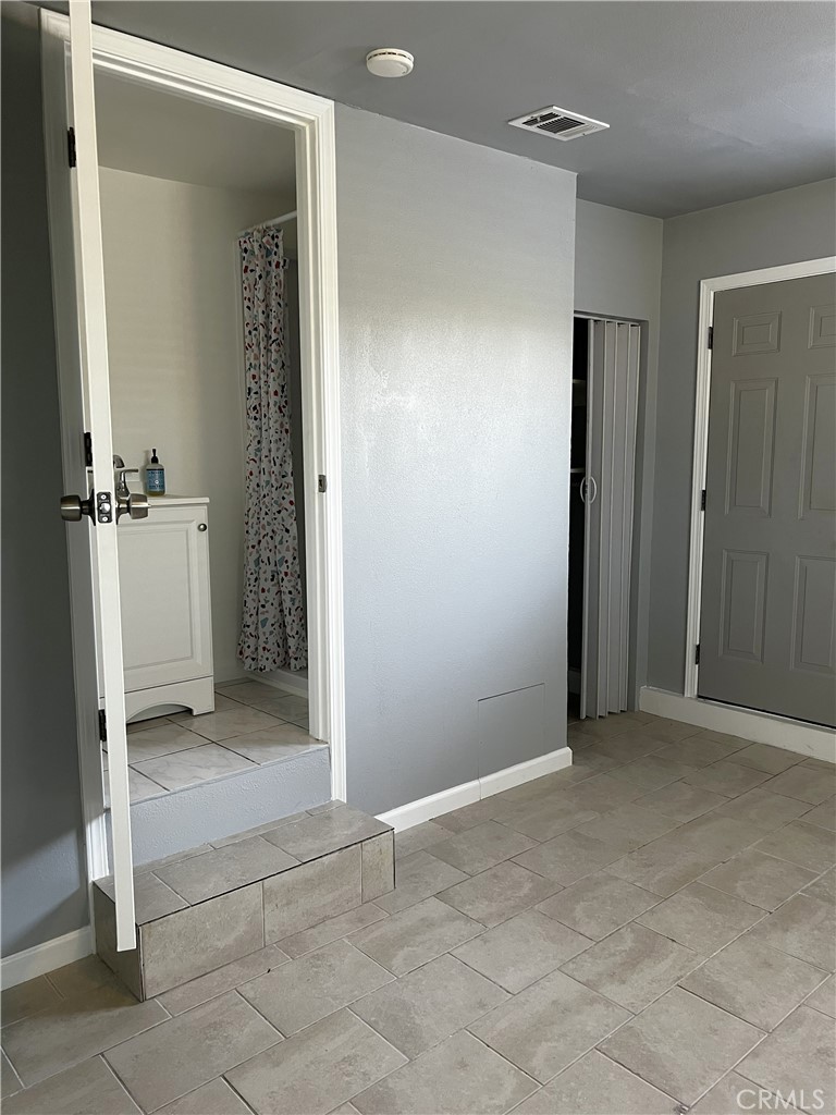12713 Foster Road Norwalk, CA 90650 - Photo 27 of 37