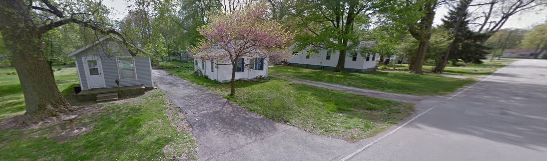 2827 East Hickory Street Decatur, IL 62526 - Photo 4 of 5 a view of a park with large trees