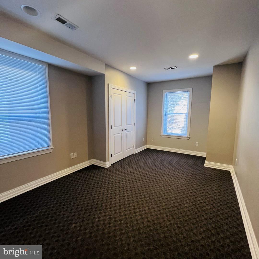 619 South 42nd Street Philadelphia, PA 19104 - Photo 14 of 25 a view of an empty room with a window