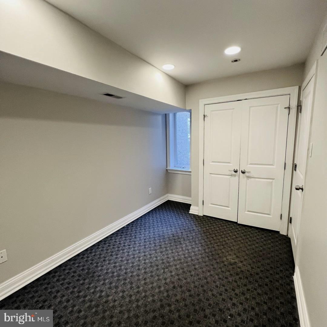 619 South 42nd Street Philadelphia, PA 19104 - Photo 18 of 25 a view of empty room