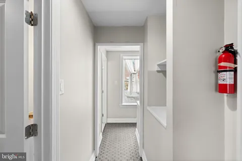 $3,800 | 619 South 42nd Street, Philadelphia, PA 19104