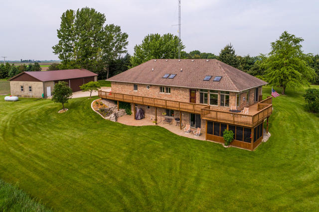 3056 Council Road Somonauk, IL 60552 - Photo 1 of 1