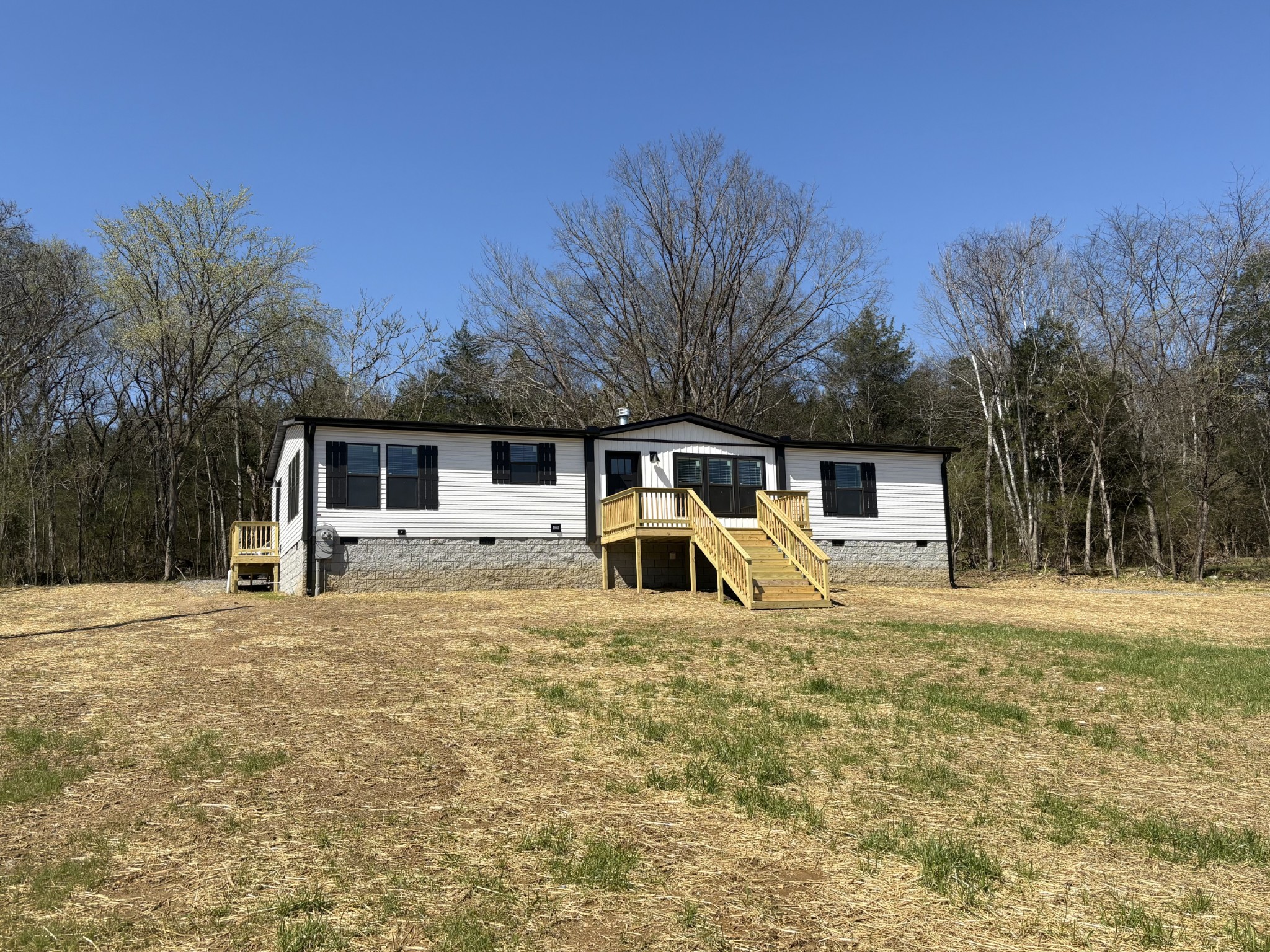 307 Enigma Road Chestnut Mound, TN 38552 - Photo 1 of 44