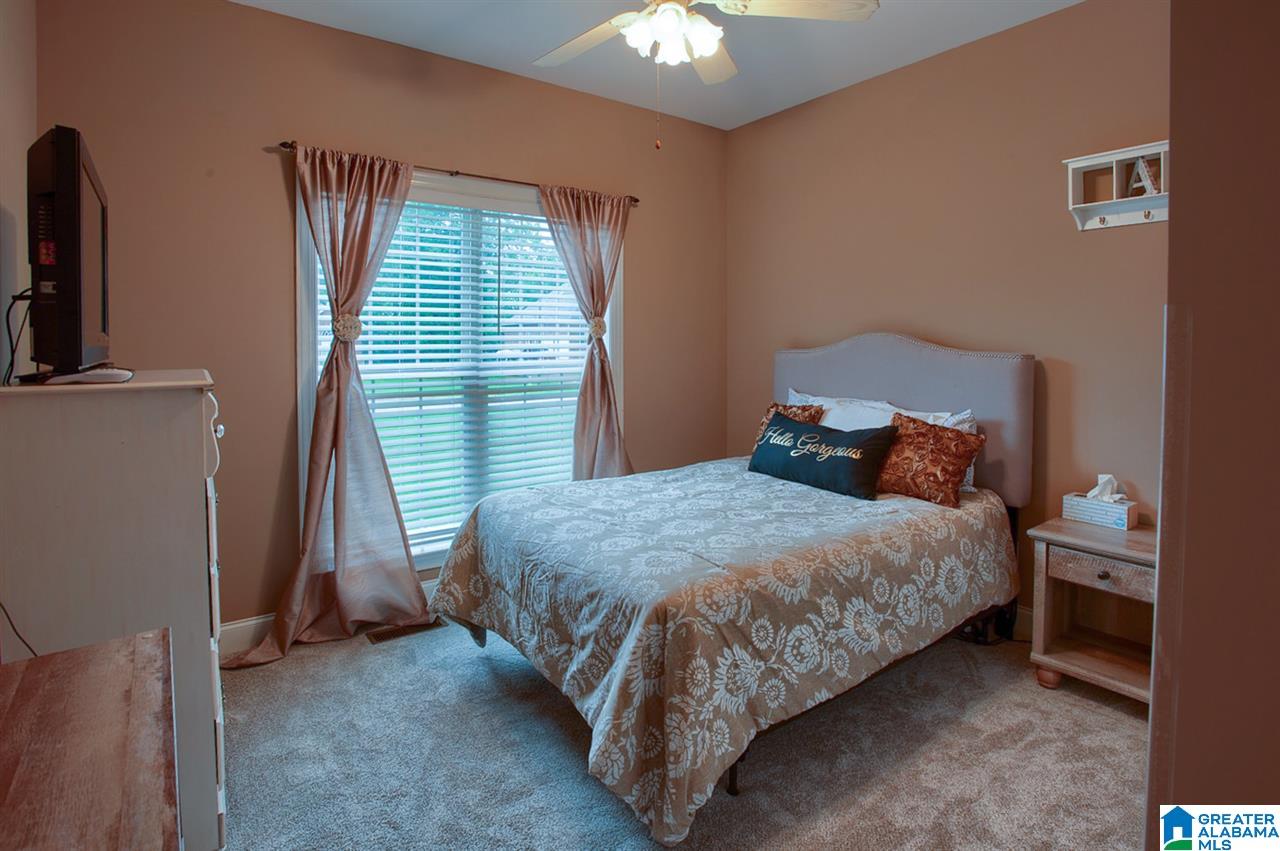 215 Ellington Way Riverside, AL 35135 - Photo 15 of 25