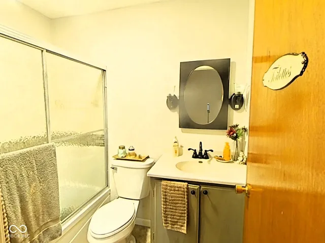 $198,900 | 305 East Anderson Street, Rockville, IN 47872