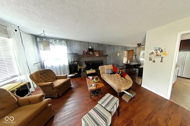 $198,900 | 305 East Anderson Street, Rockville, IN 47872