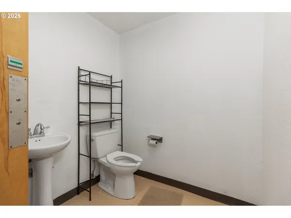 $669,000 | 4333 Southwest Coast Avenue, Lincoln City, OR 97367