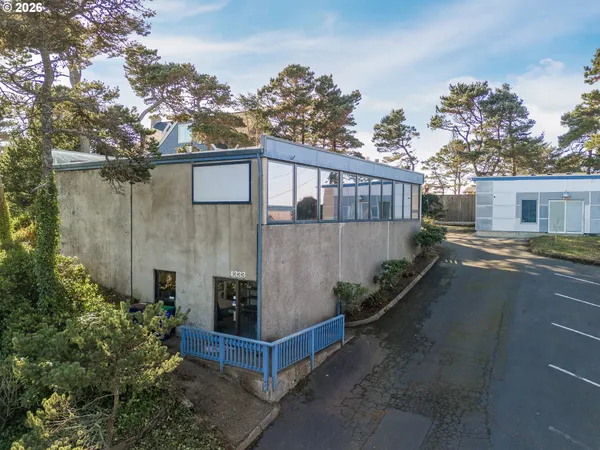 $669,000 | 4333 Southwest Coast Avenue, Lincoln City, OR 97367
