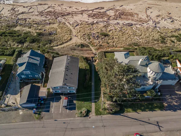 $669,000 | 4333 Southwest Coast Avenue, Lincoln City, OR 97367
