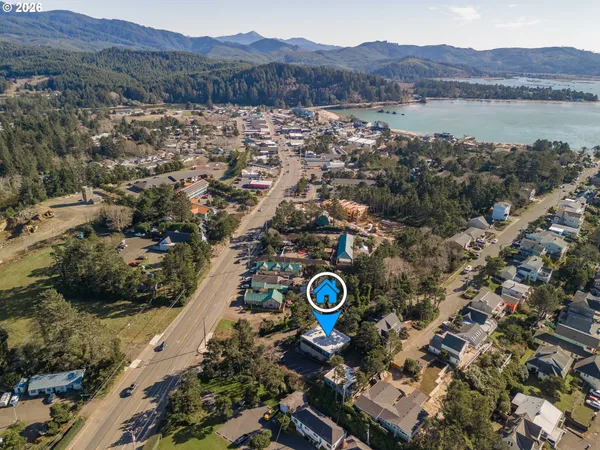 $669,000 | 4333 Southwest Coast Avenue, Lincoln City, OR 97367