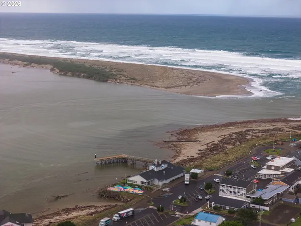 $669,000 | 4333 Southwest Coast Avenue, Lincoln City, OR 97367