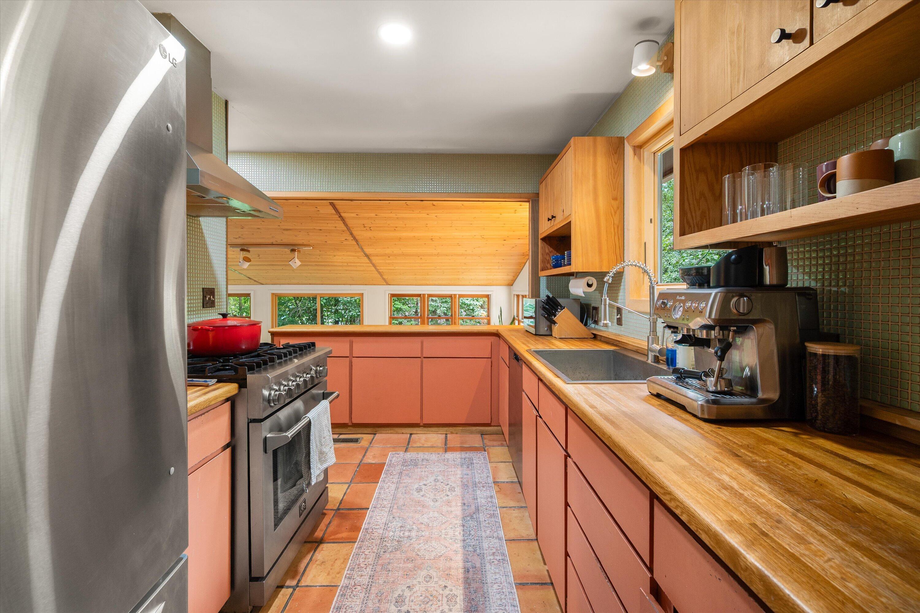 2890 Kimberley Road Ann Arbor, MI 48104 - Photo 9 of 45 14-014