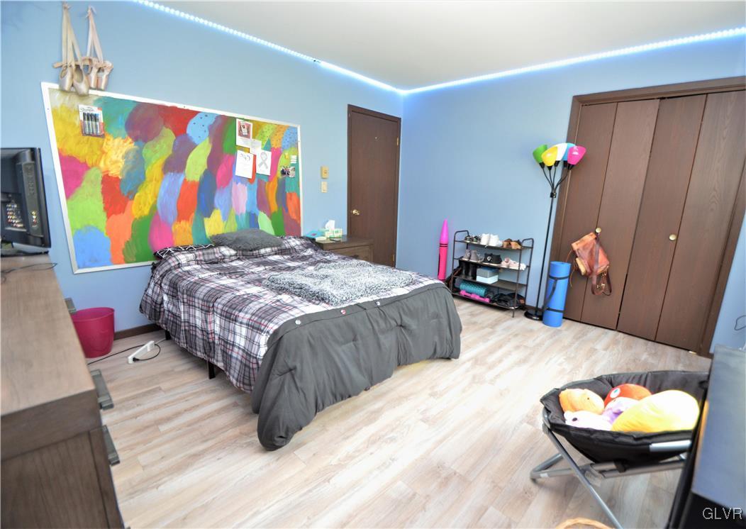636 Carney Road Palmerton, PA 18071 - Photo 8 of 17 Gallery Image 8
