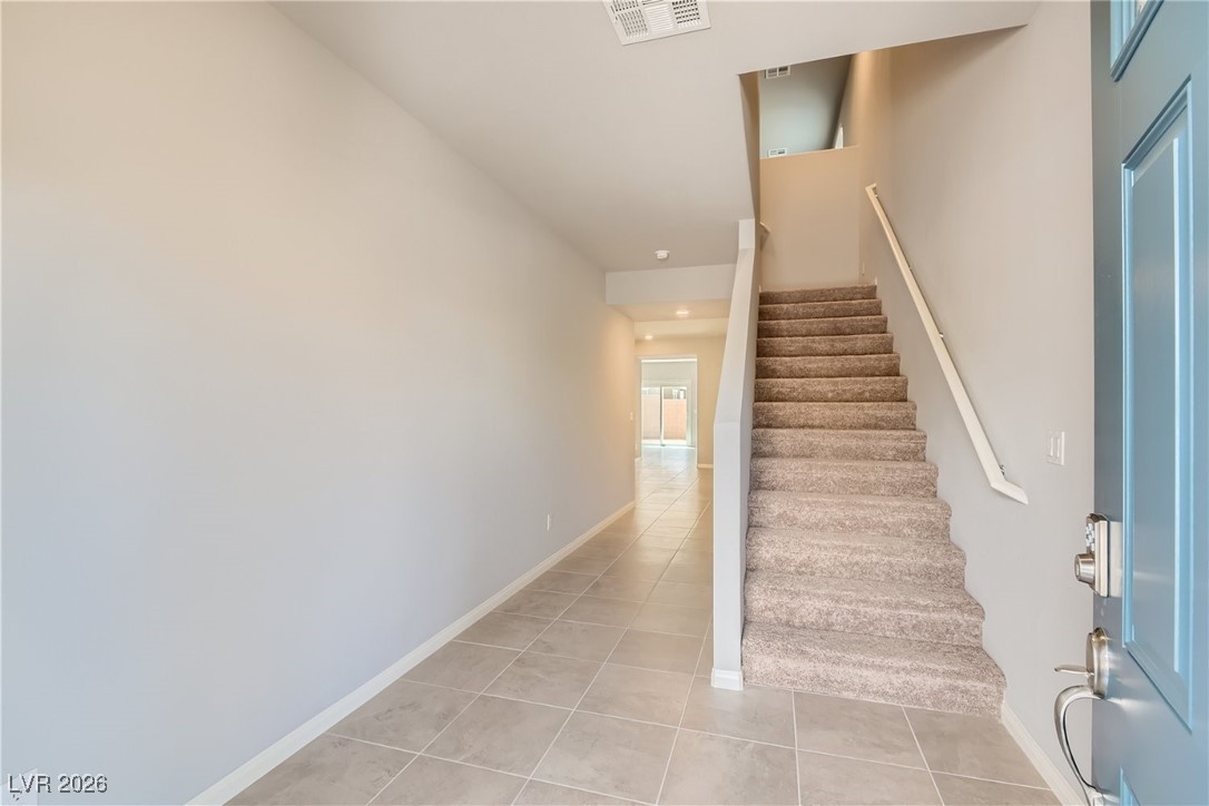 5347 Maroon Guava Street Las Vegas, NV 89113 - Photo 4 of 29